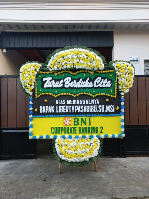 Papan Bunga Duka di Semidang Gumay